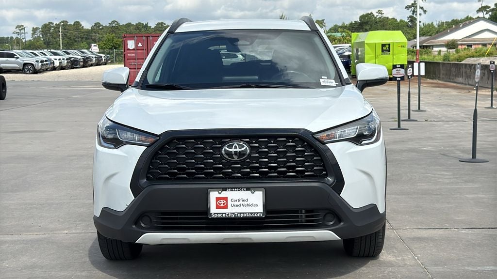 2024 Toyota Corolla Cross LE