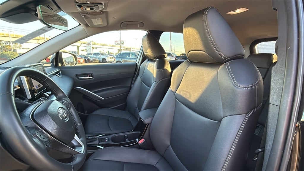 2025 Toyota Corolla Cross XLE