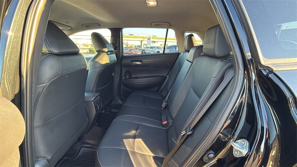 2025 Toyota Corolla Cross XLE