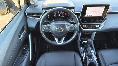 2025 Toyota Corolla Cross XLE
