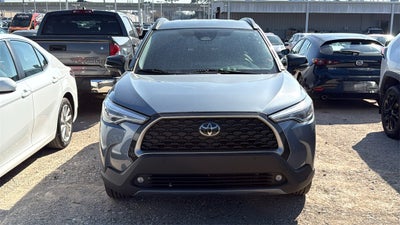 2025 Toyota Corolla Cross XLE