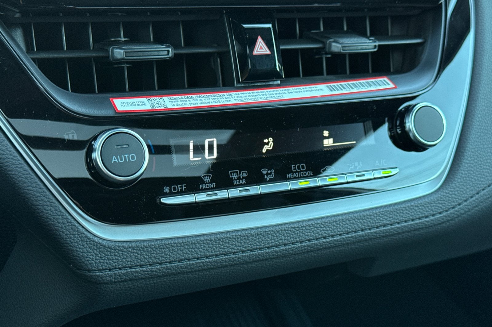 2026 Toyota Corolla Cross Hybrid SE
