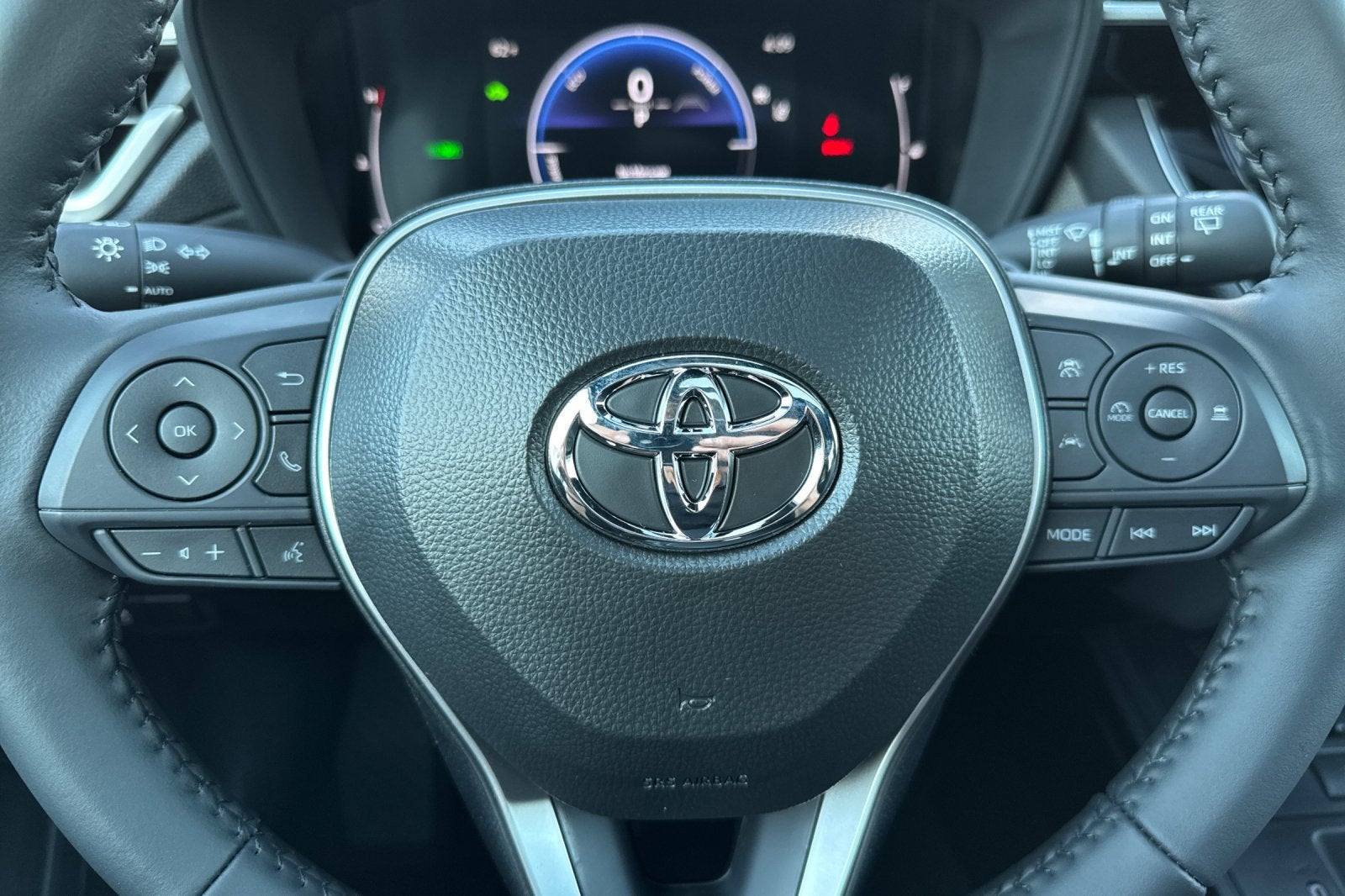 2026 Toyota Corolla Cross Hybrid SE