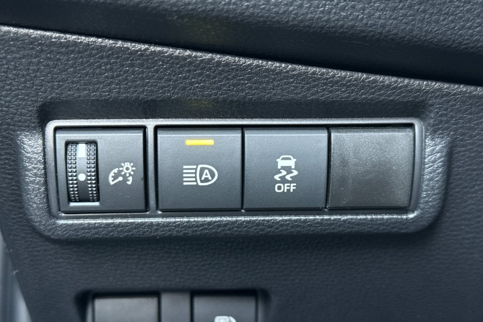 2026 Toyota Corolla Cross Hybrid SE