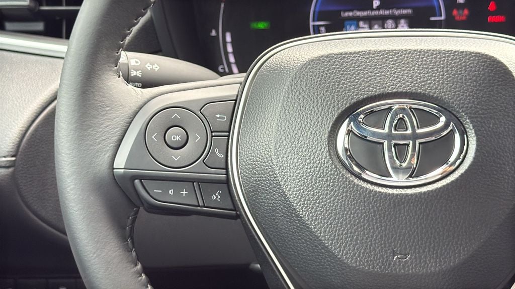 2026 Toyota Corolla Cross Hybrid SE