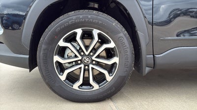 2026 Toyota Corolla Cross Hybrid SE