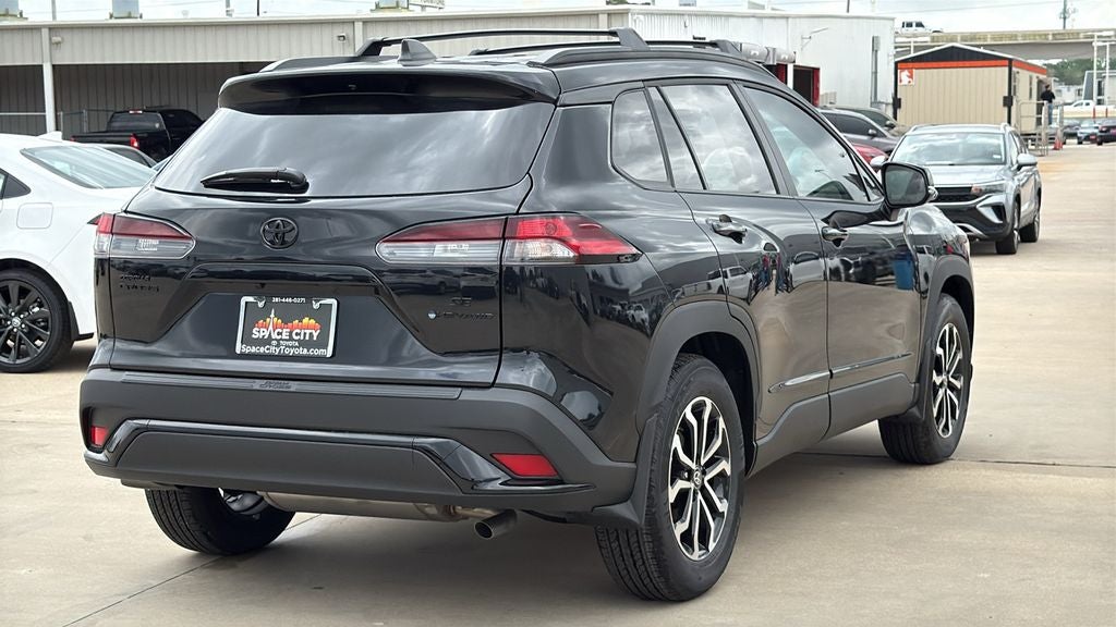 2026 Toyota Corolla Cross Hybrid SE