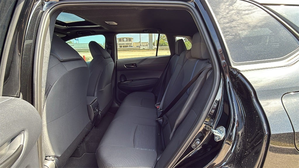 2026 Toyota Corolla Cross Hybrid SE