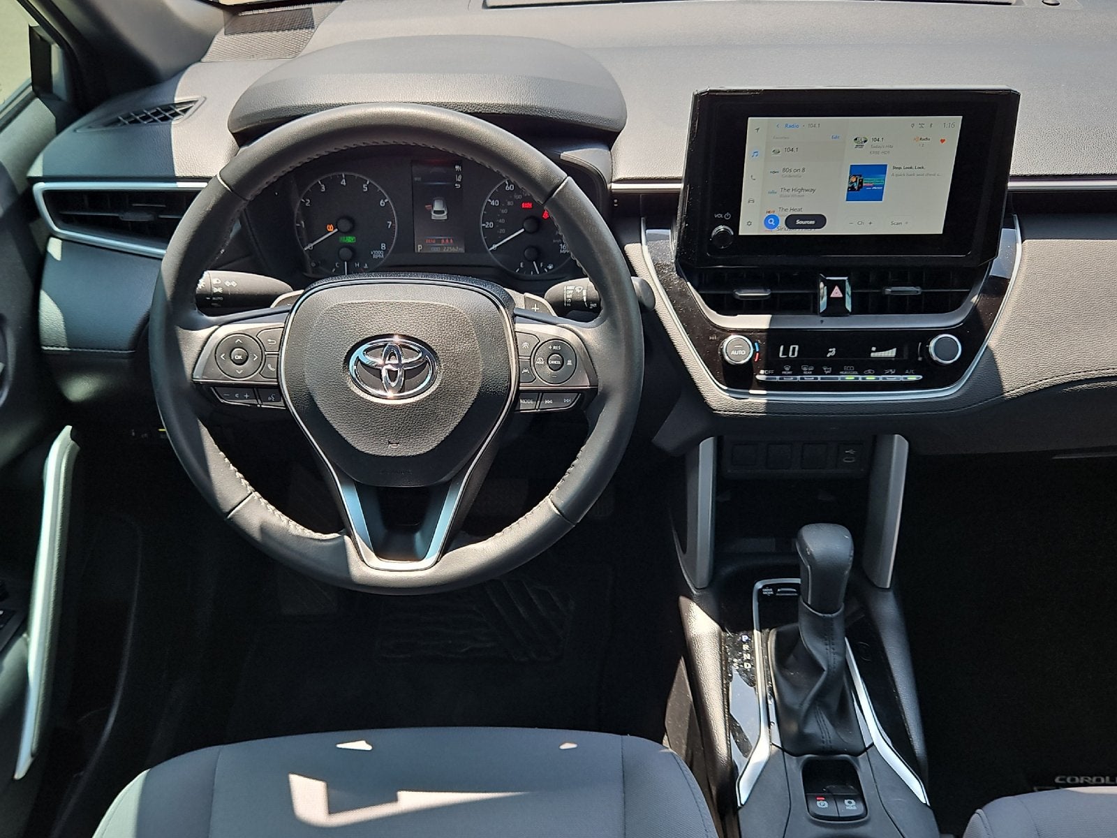 2025 Toyota Corolla Cross Hybrid Hybrid SE