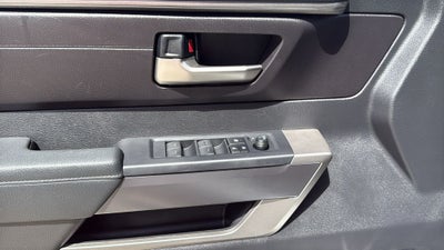 2025 Toyota Sequoia SR5