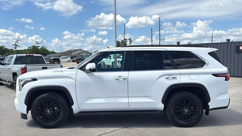 2025 Toyota Sequoia SR5