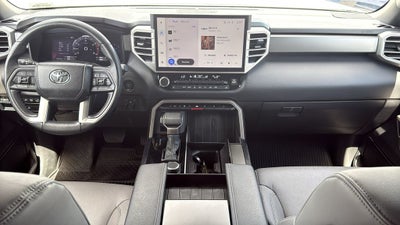 2025 Toyota Sequoia SR5