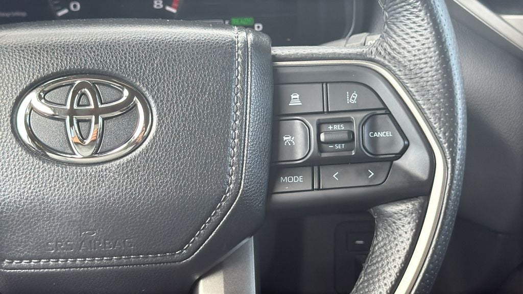 2025 Toyota Sequoia SR5