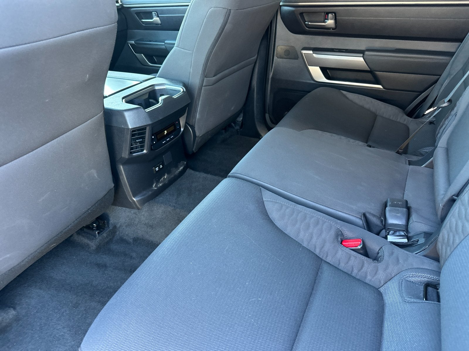 2025 Toyota Sequoia SR5