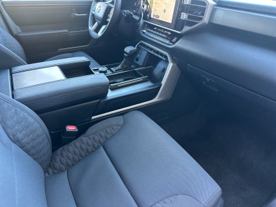 2025 Toyota Sequoia SR5