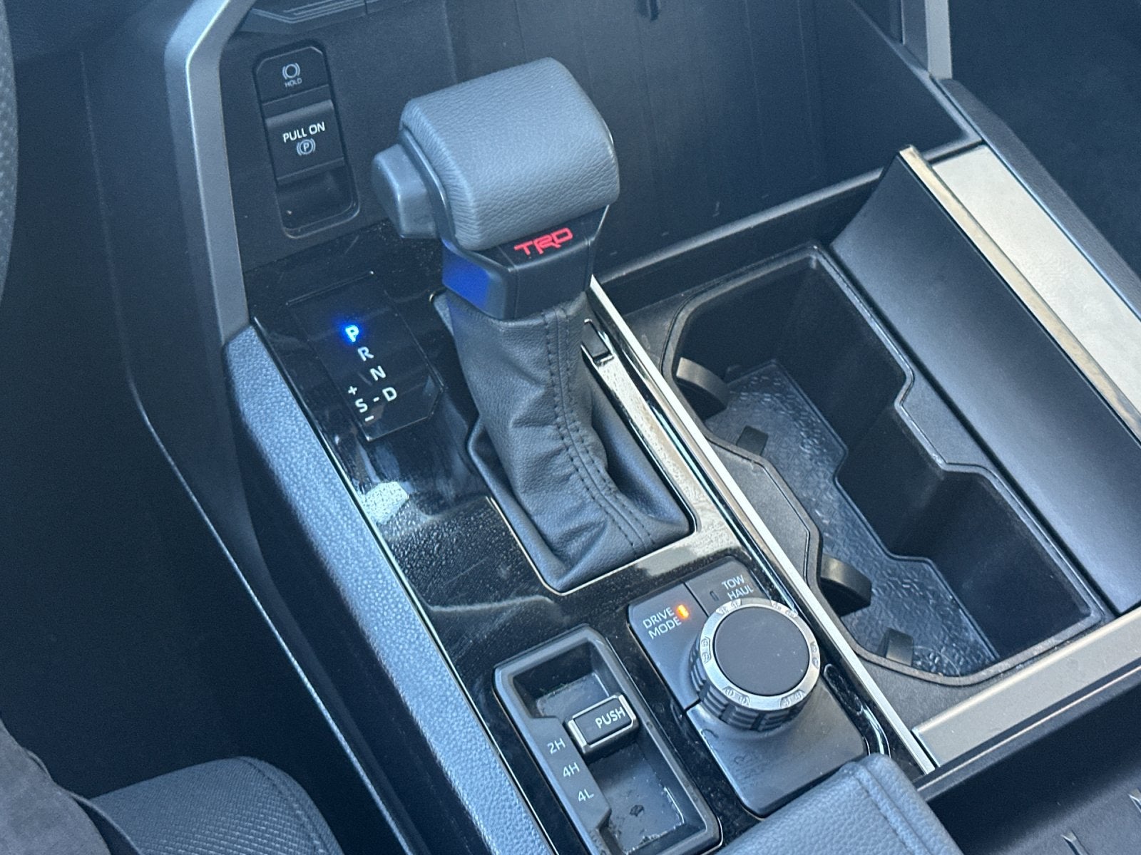 2025 Toyota Sequoia SR5