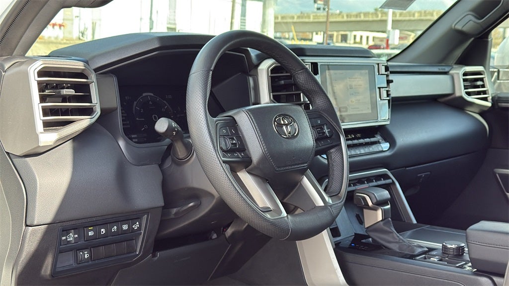 2025 Toyota SEQUOIA 4WD SR5