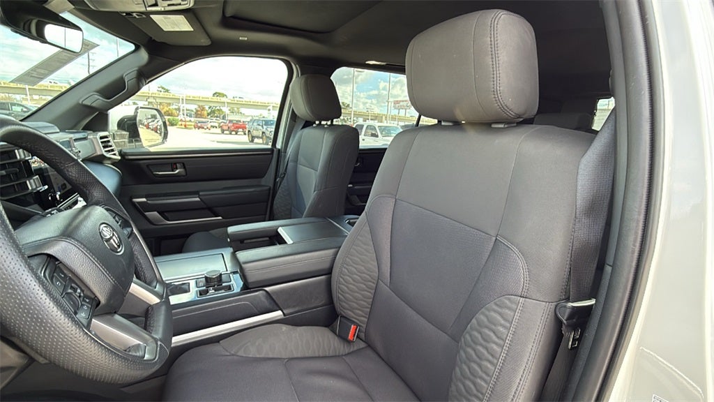 2025 Toyota SEQUOIA 4WD SR5