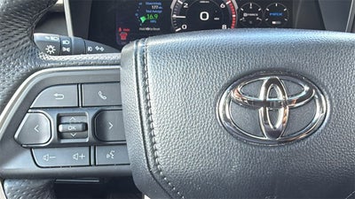 2025 Toyota SEQUOIA 4WD SR5