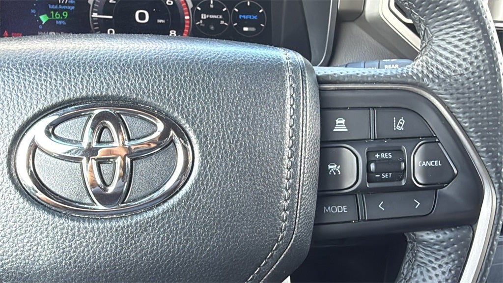 2025 Toyota SEQUOIA 4WD SR5