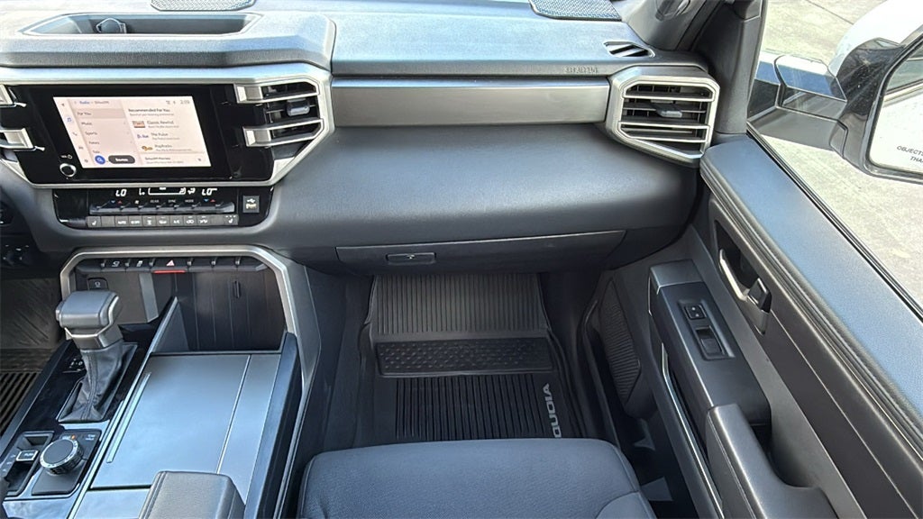 2025 Toyota SEQUOIA 4WD SR5