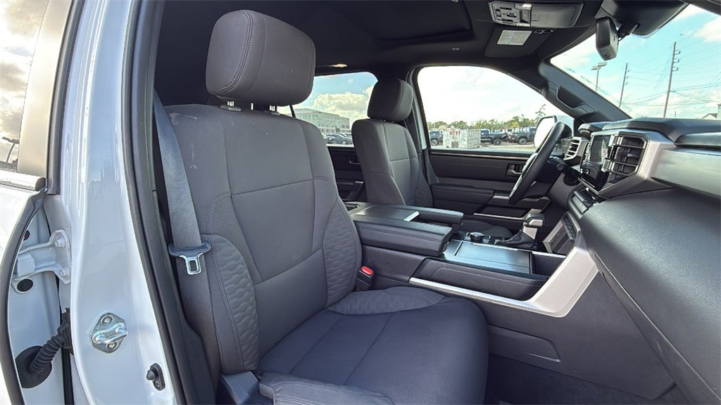 2025 Toyota SEQUOIA 4WD SR5