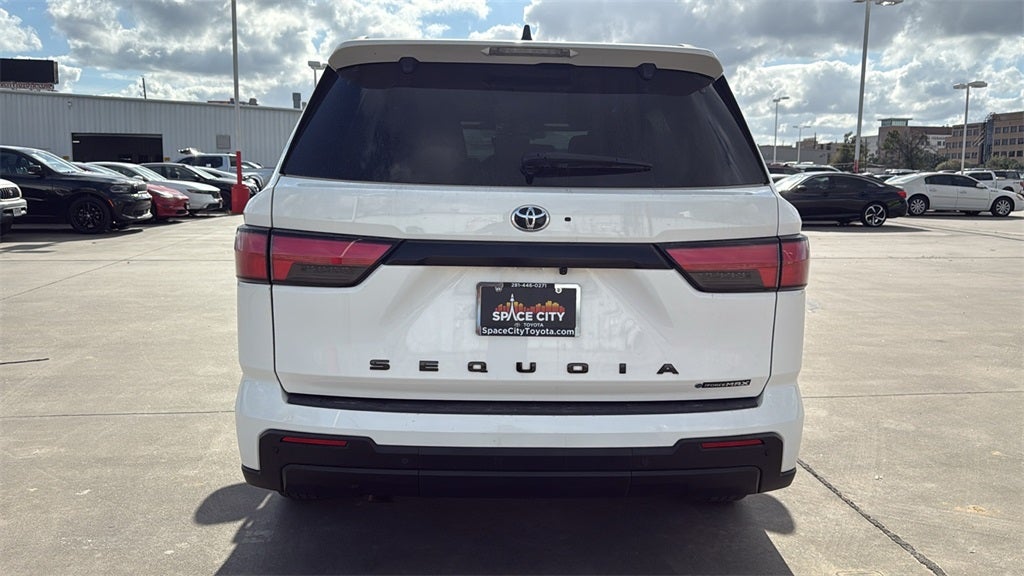 2025 Toyota SEQUOIA 4WD SR5