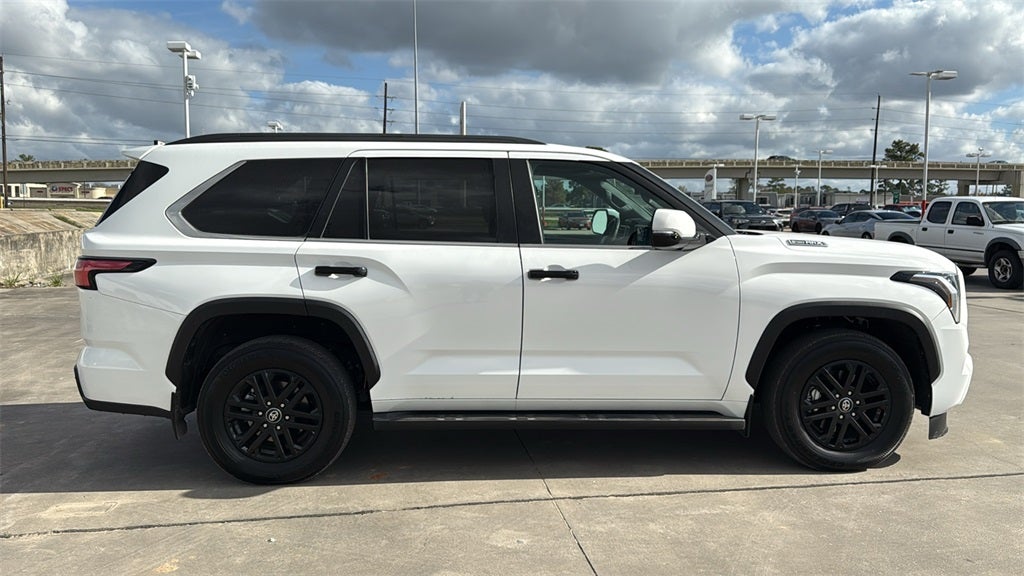 2025 Toyota SEQUOIA 4WD SR5