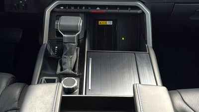 2024 Toyota SEQUOIA 4WD Platinum