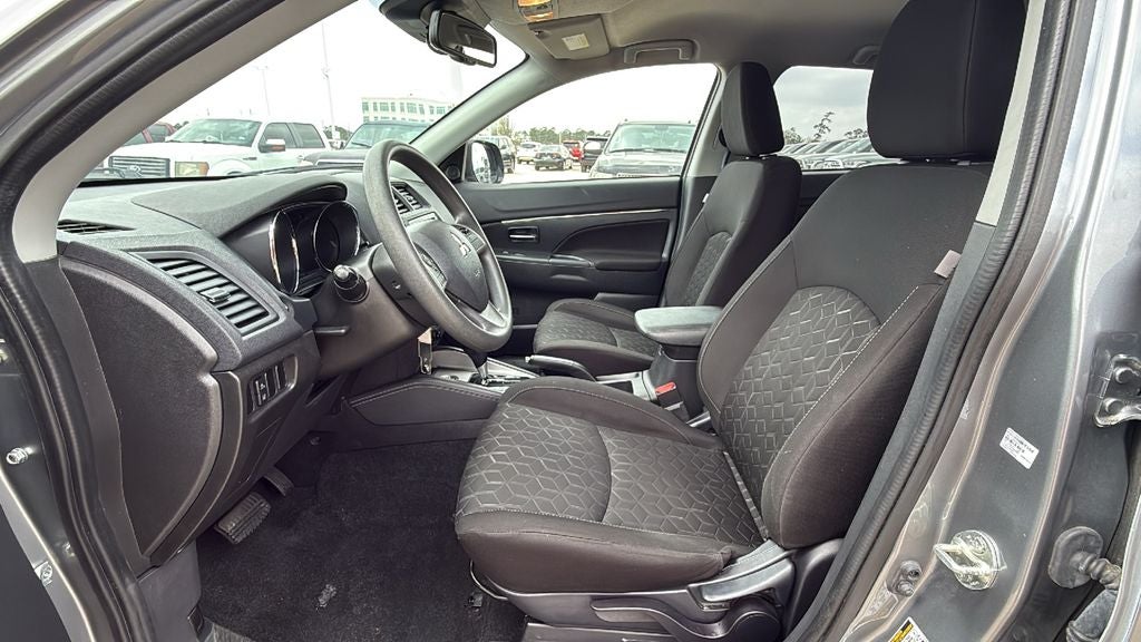 2024 Mitsubishi Outlander Sport 2.0 ES