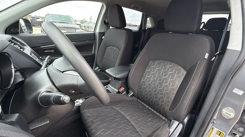 2024 Mitsubishi Outlander Sport 2.0 ES