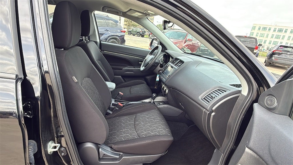 2024 Mitsubishi Outlander Sport 2.0 ES