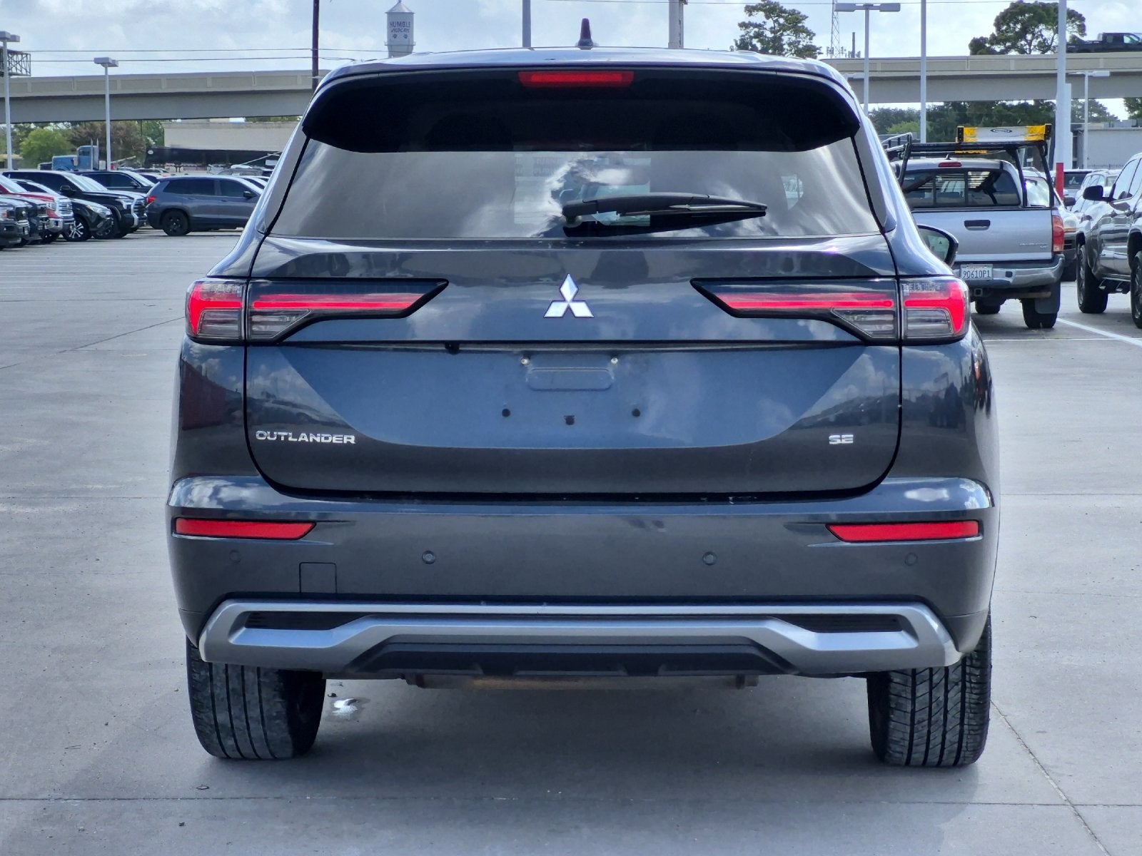 2025 Mitsubishi Outlander SE