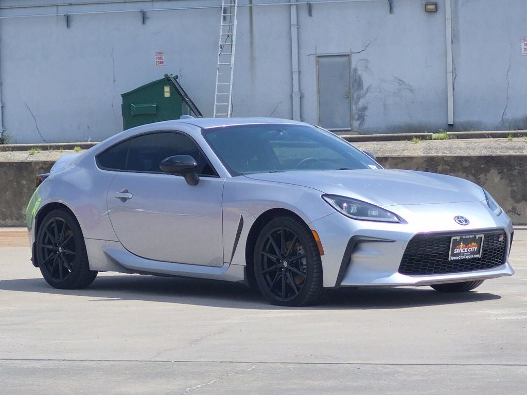 2024 Toyota GR86 Premium