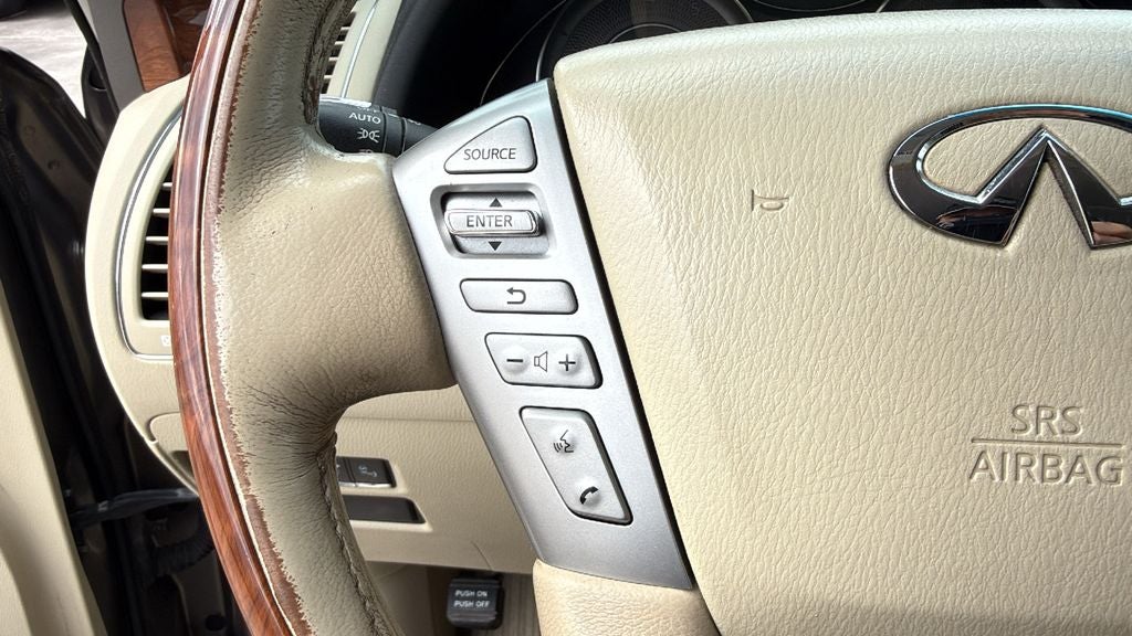 2015 INFINITI QX80 Base