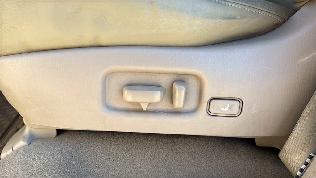 1999 Toyota LAND CRUISER Base