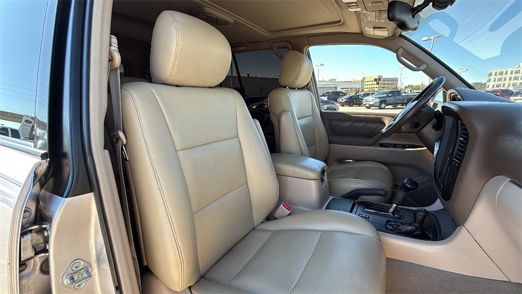 1999 Toyota LAND CRUISER Base