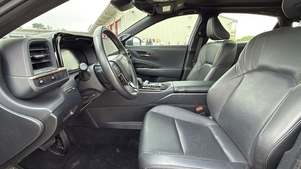 2024 Toyota CROWN Limited