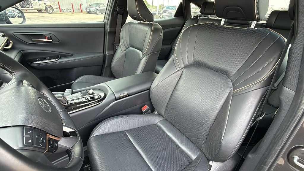 2024 Toyota CROWN Limited