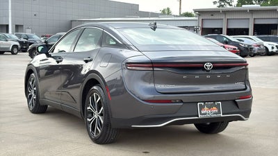 2024 Toyota CROWN Limited