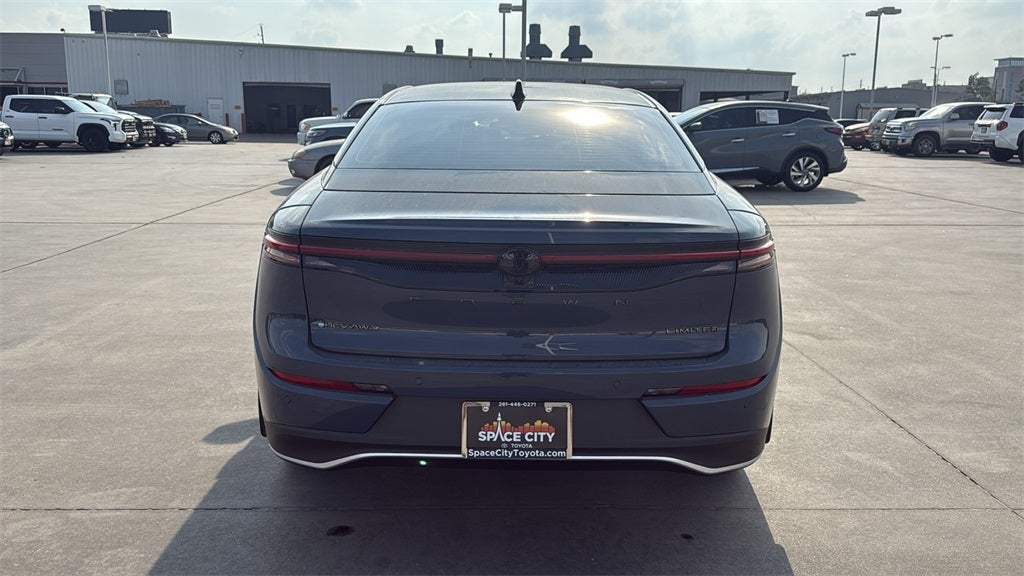 2026 Toyota Toyota Crown Nightshade