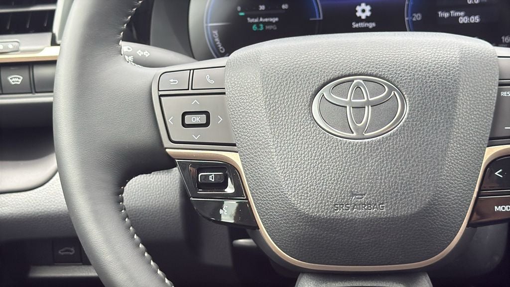 2026 Toyota Toyota Crown XLE