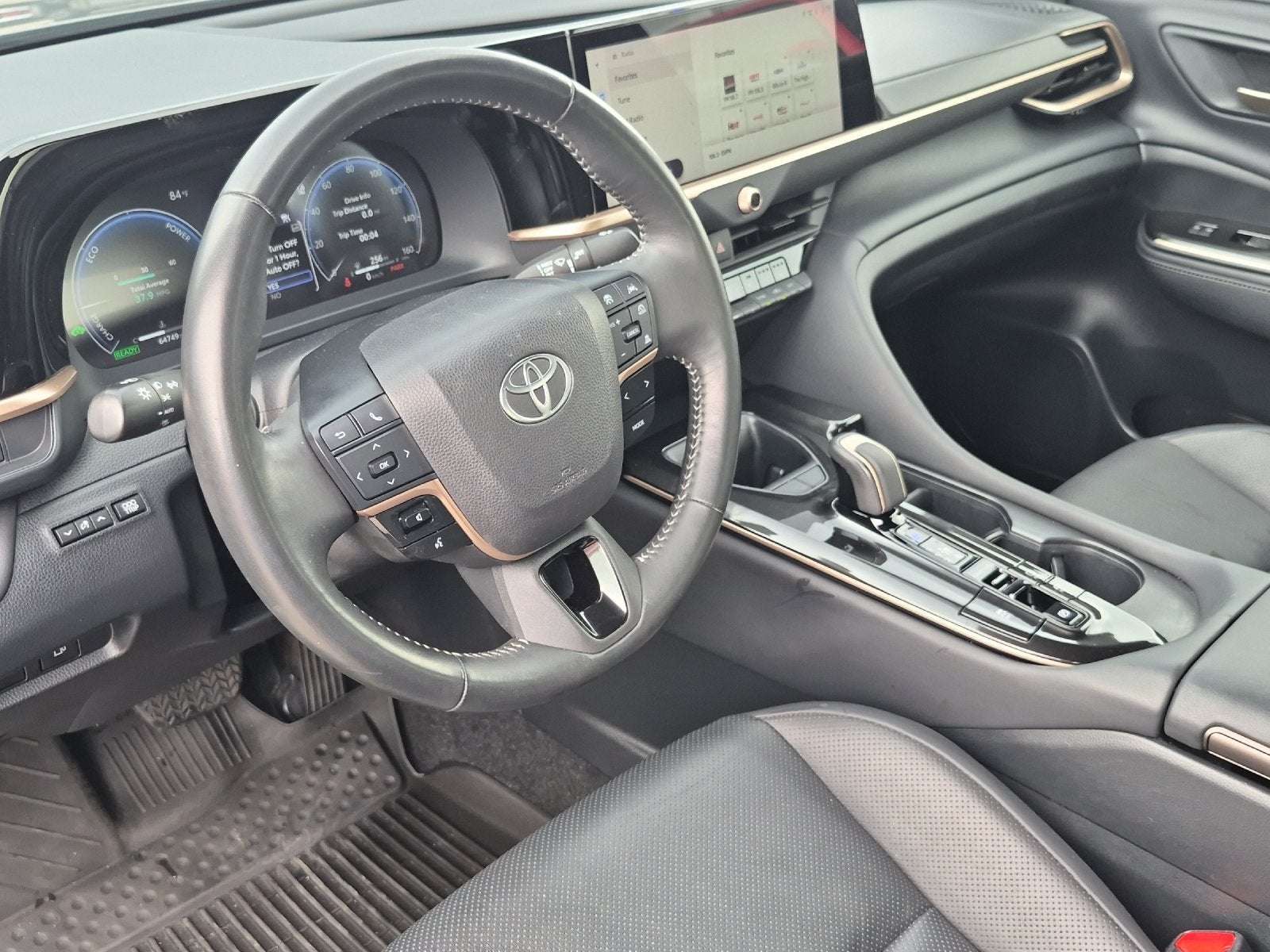 2025 Toyota Toyota Crown XLE