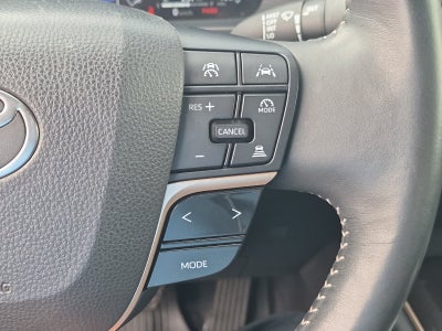 2025 Toyota Toyota Crown XLE