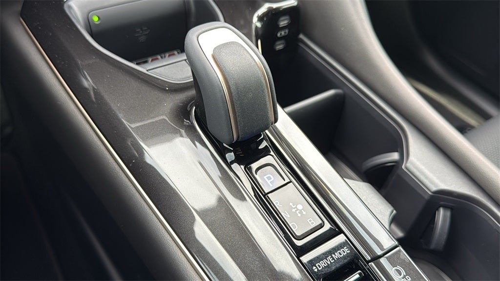 2026 Toyota Toyota Crown Nightshade