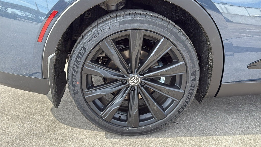 2026 Toyota Toyota Crown Nightshade