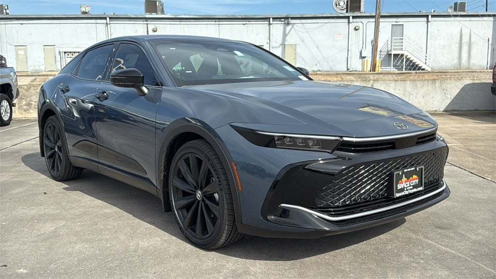 2026 Toyota Toyota Crown Nightshade