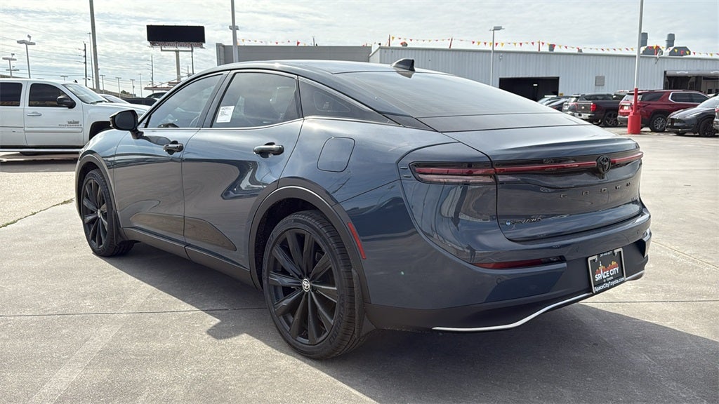 2026 Toyota Toyota Crown Nightshade