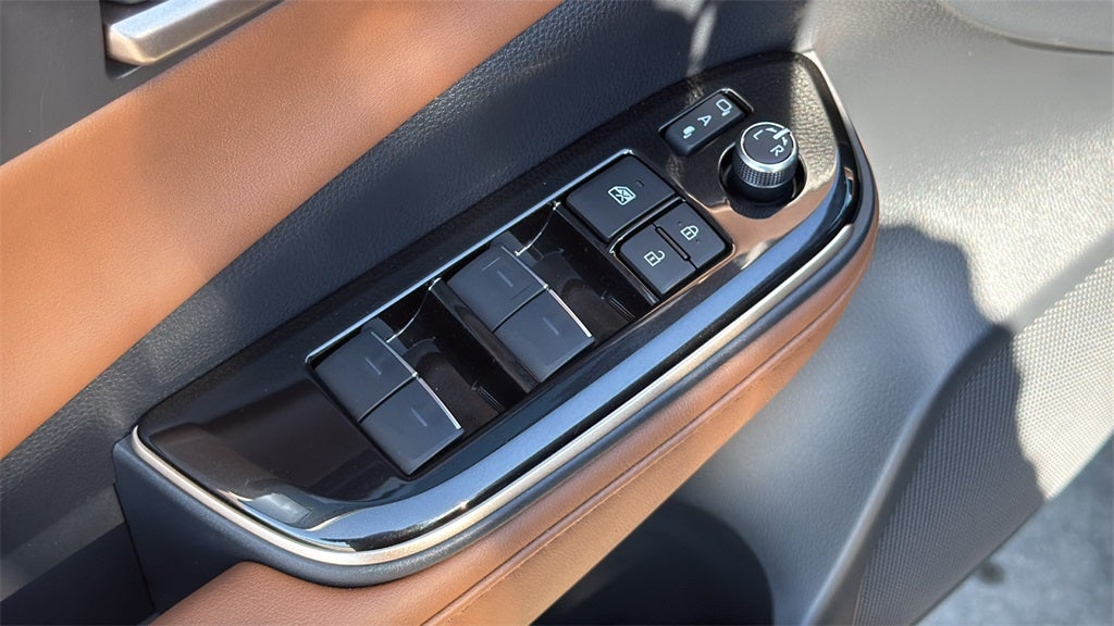 2026 Toyota Crown Signia Limited