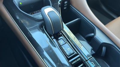 2026 Toyota Crown Signia Limited